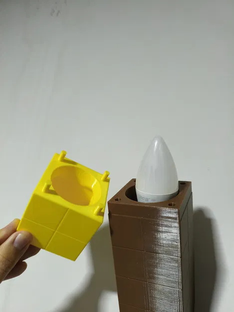 Đèn Pin Minecraft (Bản Remixed Không Nam Châm bởi Voxel Forge) - Image 4