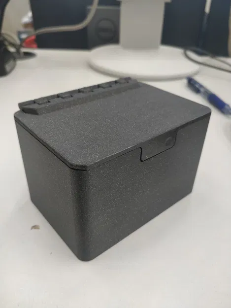 Hộp Neo In Một Khối - Image 1