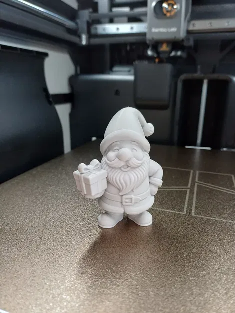 Ông Già Noel Giáng Sinh Tặng Quà - Image 1