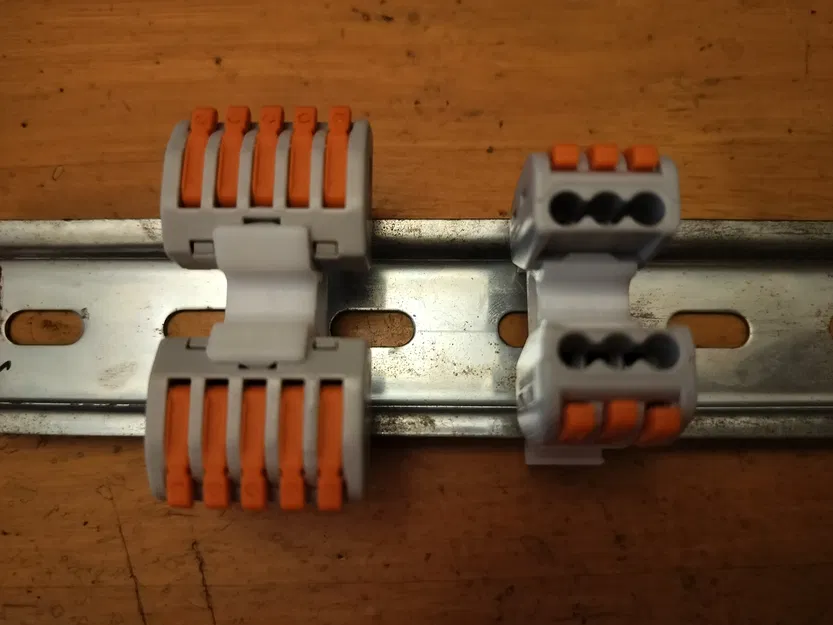 Giá đỡ Ray DIN WAGO 222 (Phiên bản Space Invaders!) - Image 2