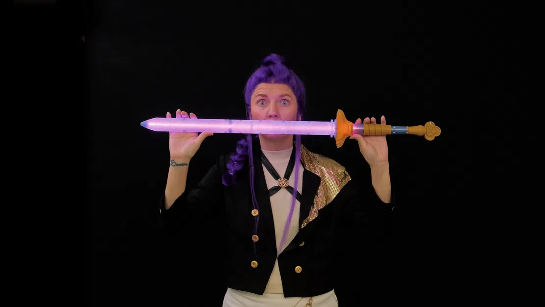 Kiếm Rumi LED - Thợ Săn Quỷ Kpop - Image 2