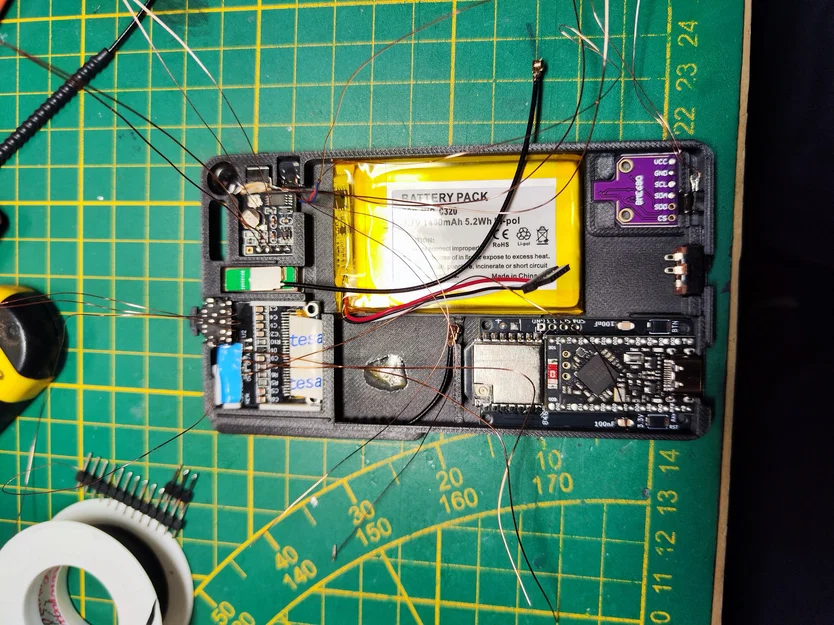 "FakeCAP Solar Maximus" FakeTec Meshtastic Node - Image 19