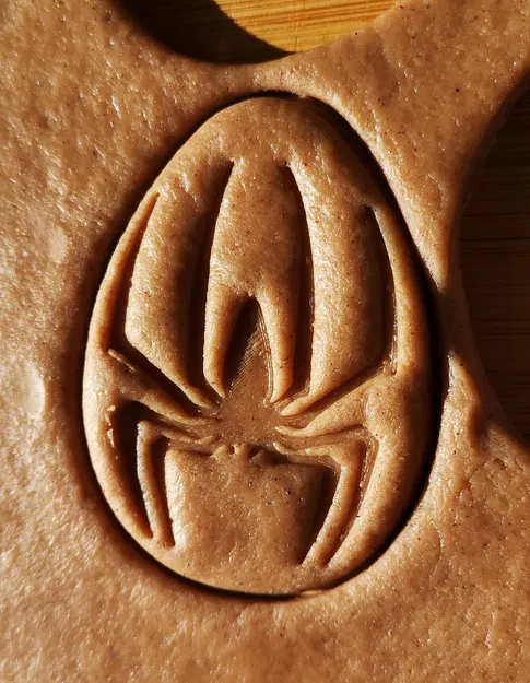 Khuôn Cắt Bánh Quy Hình LOGO Spiderman - Image 3