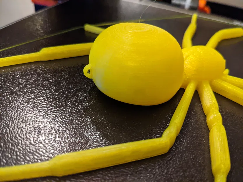 Mô hình Nhện Góa Phụ Đen có thể uốn dẻo kèm vòng treo - Image 3