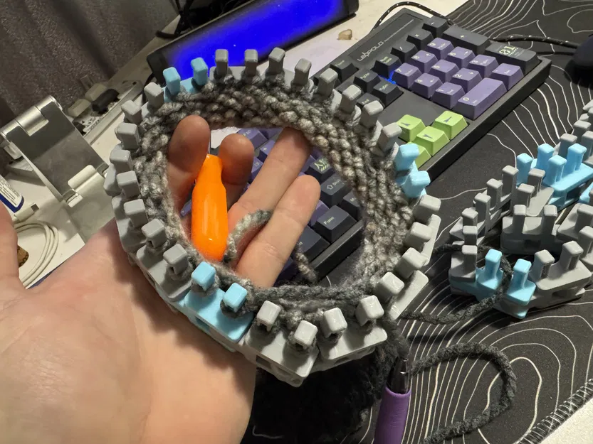 Khung Đan Len Tốt Nhất! Điều Chỉnh Mọi Kích Cỡ Sợi Len hoặc Dự Án! - Image 2