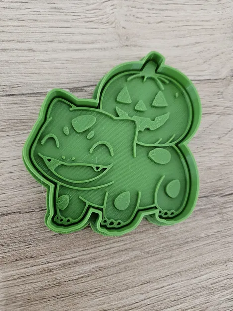 Khuôn Cắt Bánh Quy Halloween Bulbasaur - Pokémon - Image 1