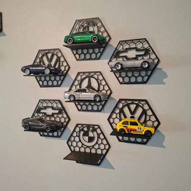 Giá Đỡ Xe HotWheels và Mô Hình Tỷ Lệ 1:64 - Image 1