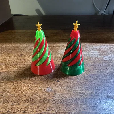 Đồ chơi xoắn ốc hình cây thông Noel