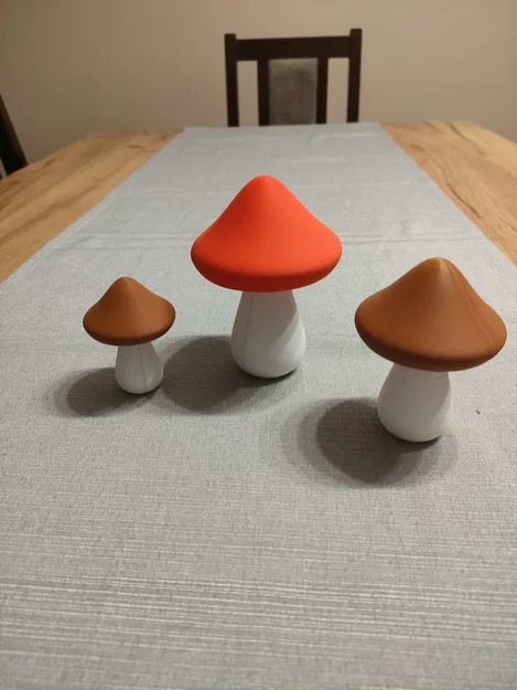 Trang Trí Nấm Mùa Thu – Mô Hình In 2 Phần - Image 1