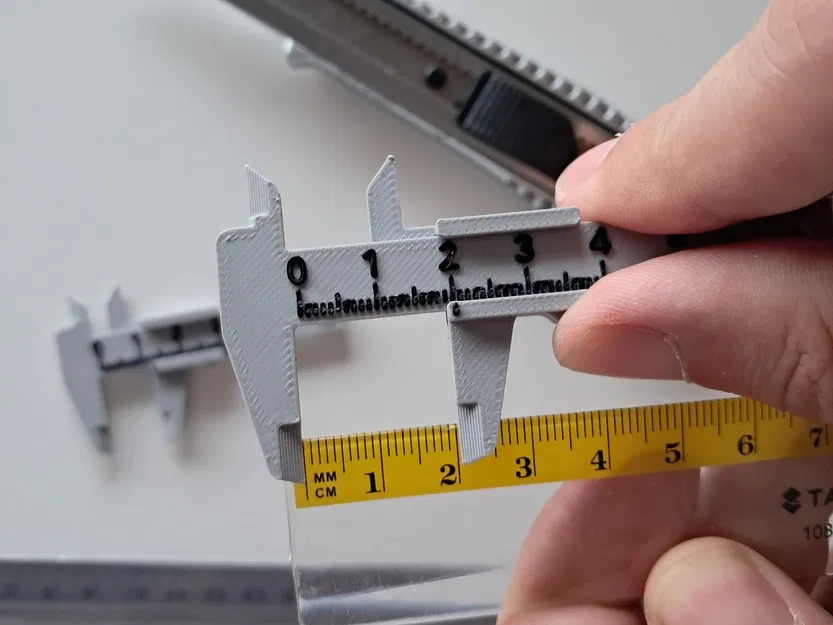 Móc Khóa Thước Caliper Mini - Image 3