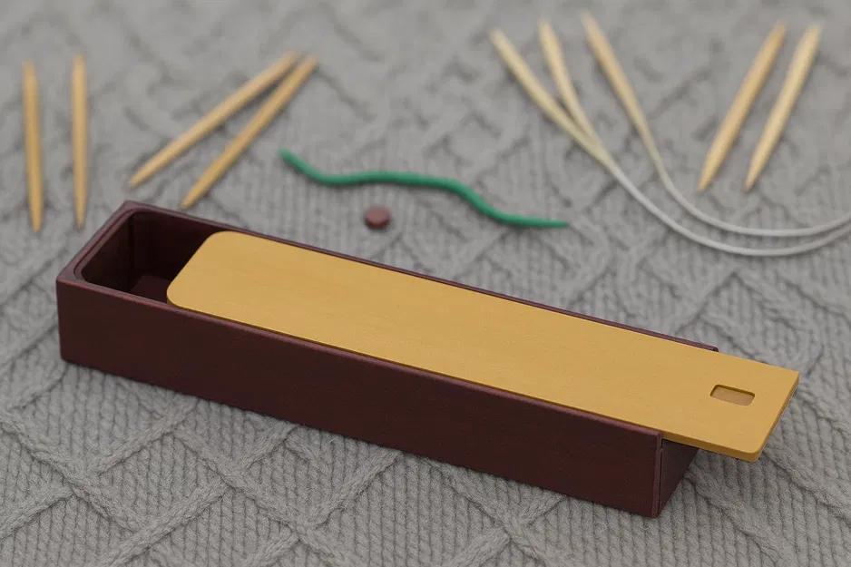 Hộp Đựng Kim Đan Len Ấm Áp - Image 1