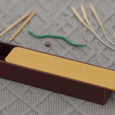 Hộp Đựng Kim Đan Len Ấm Áp