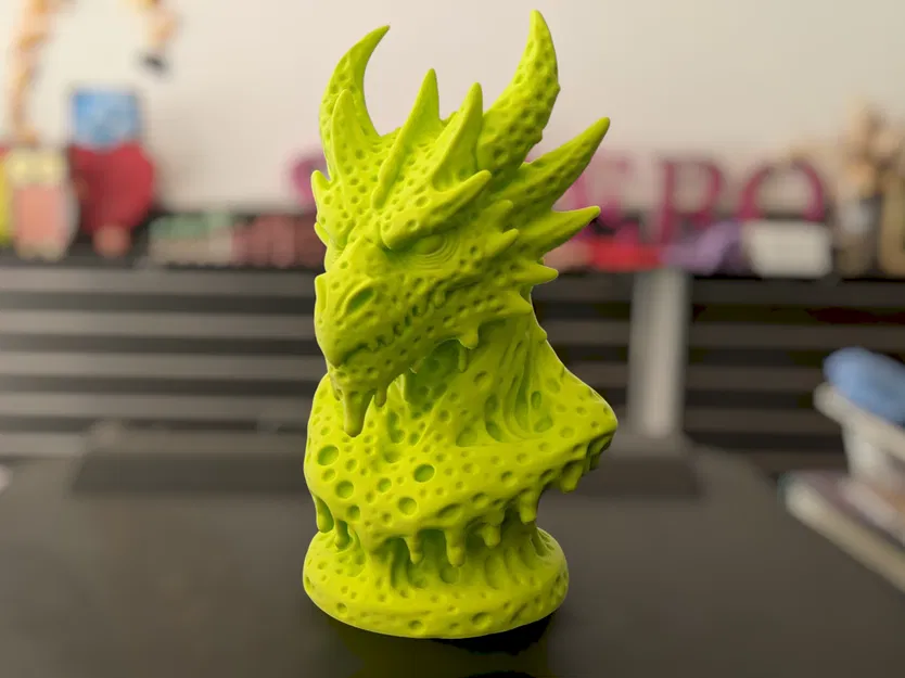 Tượng Đầu Rồng Độc Hại (Toxic Dragon Bust) - Image 1