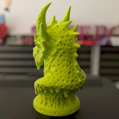Tượng Đầu Rồng Độc Hại (Toxic Dragon Bust)