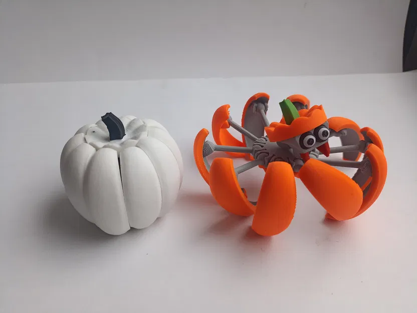 Nhện Bí Ngô Biến Hình - Image 13