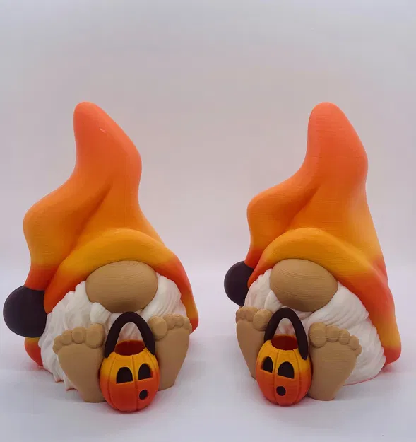 Ông Già Lừa Hay Kẹo (Trick or Treat Gnome) - Image 1