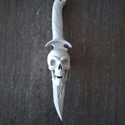 Dao Găm Đầu Lâu