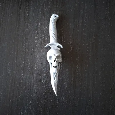 Dao Găm Đầu Lâu