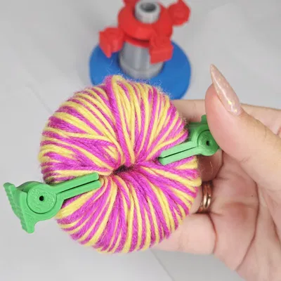 Bộ Dụng Cụ Làm PomPom (3 Kích Cỡ) + Tháp Tổ Chức