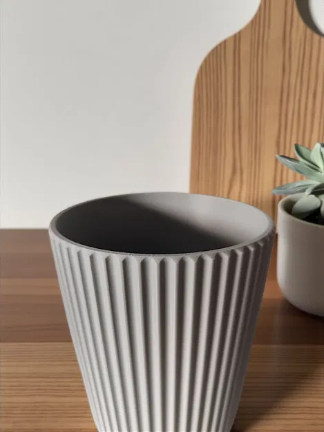 Giá để dụng cụ nhà bếp kiểu dáng hiện đại có gân - Image 4