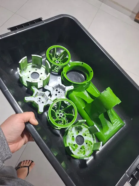 Mô hình còi báo động không kích WWII - Image 7