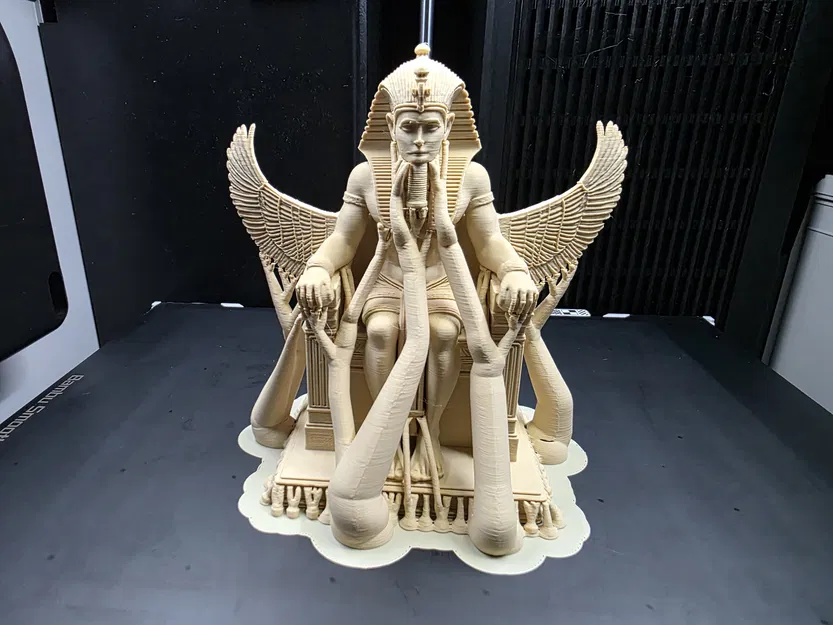 Tượng Pharaoh Ai Cập Ngồi với Đôi Cánh Osiris - Image 8