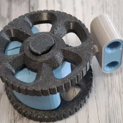 RUR 03 - Robot Lăn Tái Thiết Kế