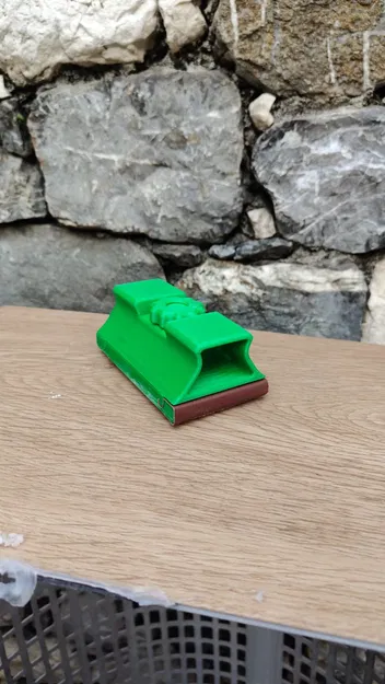 Kẹp Giấy Nhám Tiện Lợi - Image 2