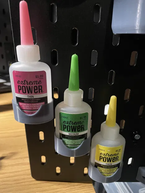 Giá đỡ chai keo siêu dính CA Ikea Skadis cho Sức Mạnh Tối Thượng - Image 1