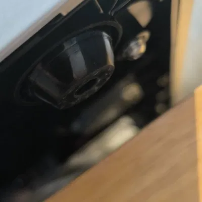 Chân đế nâng máy in Qidi Q2 bằng TPU