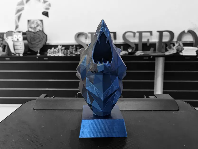 Tượng Đầu Sói Hình Học - Image 2