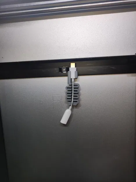 BỘ BẢO VỆ CÁP USB ĐA NĂNG SẴN NAM CHÂM - Image 3