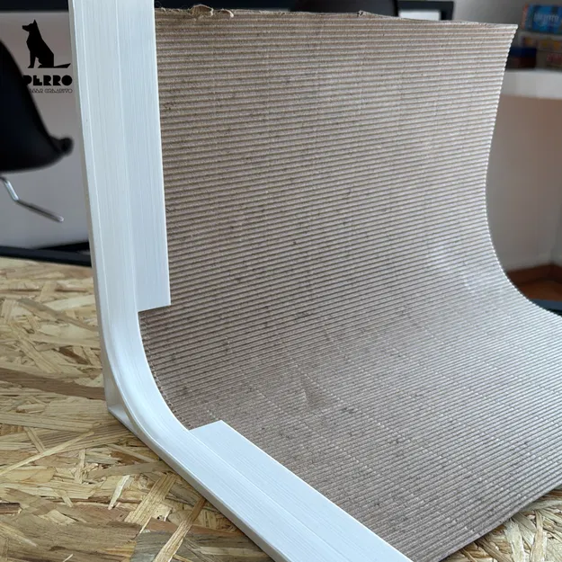 Cabin Airbrush Tự Chế Từ Bìa Carton - Image 6