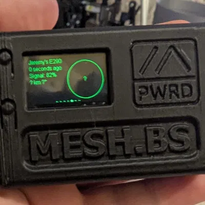 Hộp Node Di Động Meshtastic Heltec T114 và Pin 18650