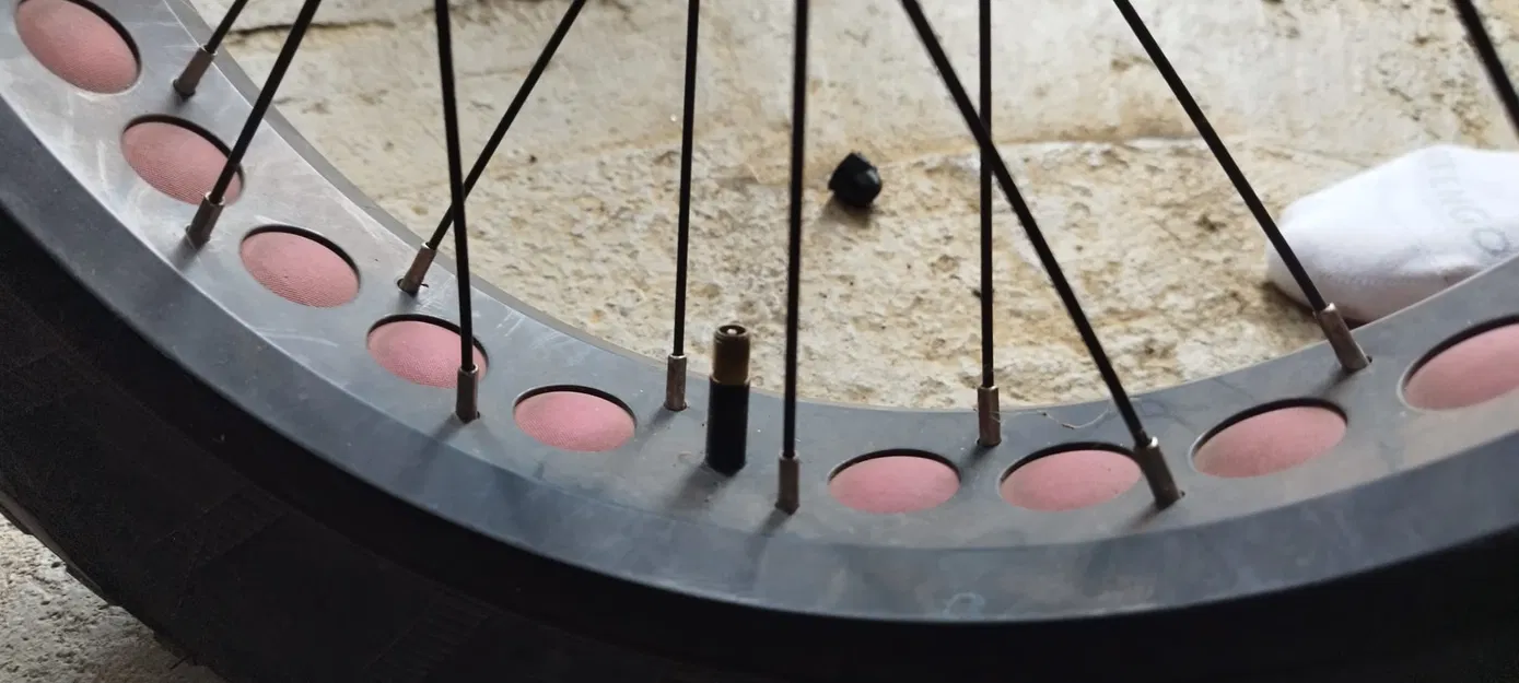 Nắp Van Schrader Darth Vader (Xe hơi) hoặc Nắp Bút - Image 4