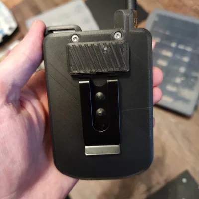 Meshtastic Slim T-Deck REMIX có sạc nhanh