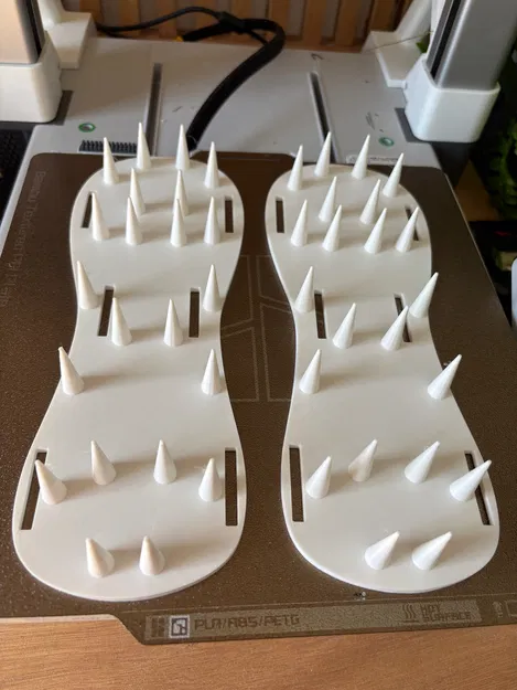 Đế Giày Gai Vườn - Dụng Cụ Làm Tơi Xốp Mặt Đất - Image 3