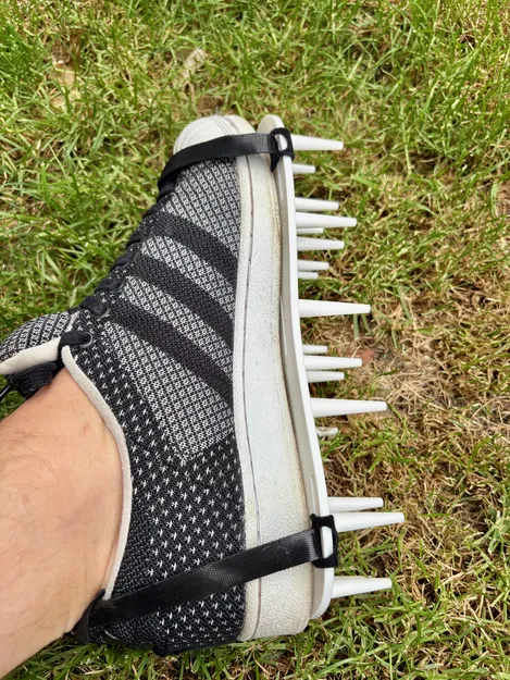 Đế Giày Gai Vườn - Dụng Cụ Làm Tơi Xốp Mặt Đất - Image 8