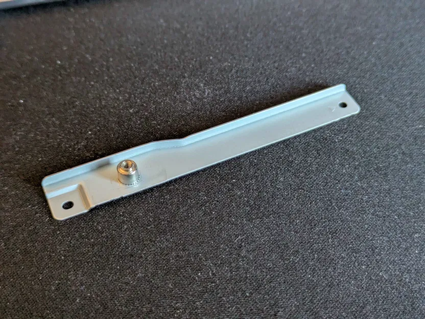 Giá đỡ SSD thứ hai - MSI Katana - Image 1