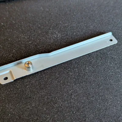 Giá đỡ SSD thứ hai - MSI Katana