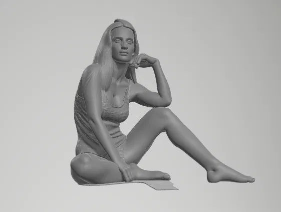 Mô hình cô gái ngồi - Image 1