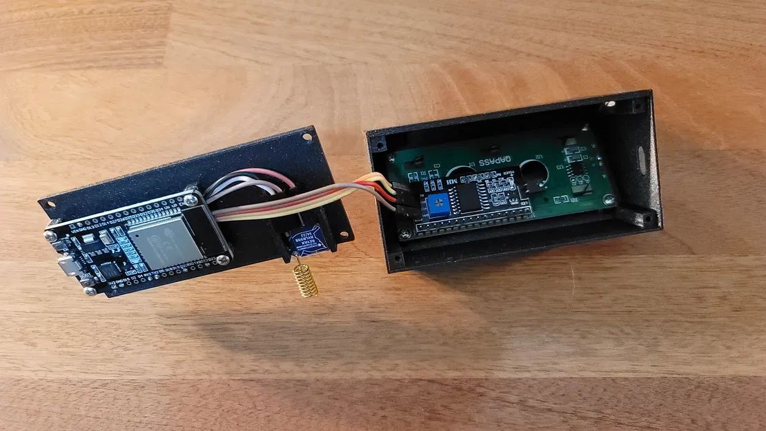 Vỏ Hộp ESP32 Màn Hình LCD 16x2 và LoRa - Image 5