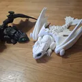 Toothless' girlfriend - Rồng trắng - Thumbnail 1