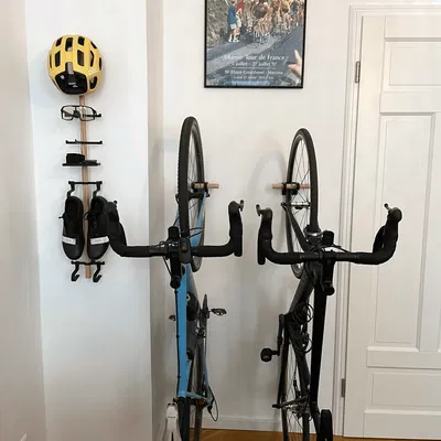 Giá Treo Xe Đạp Đứng Gắn Tường