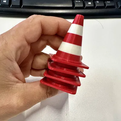 Nón giao thông mini