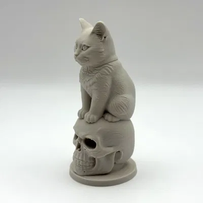 Mô Hình Mèo Ngồi Trên Đầu Lâu