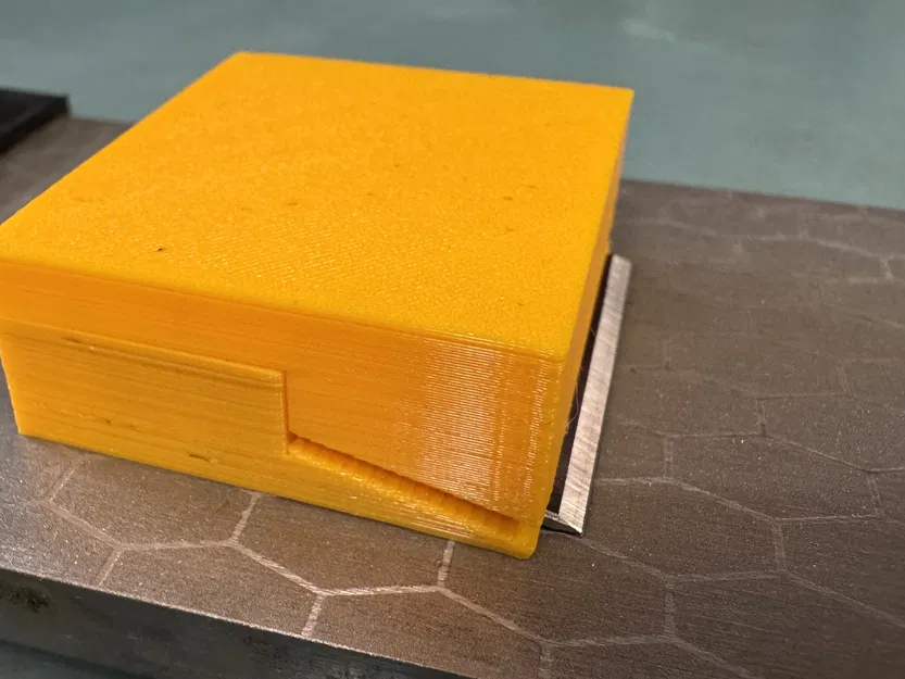 Đồ Gá Mài Dao Luba Mammotion Endurance (TPU 95A, 12° mỗi bên) - Image 5