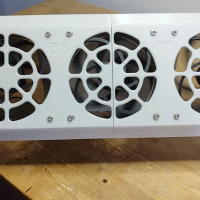 Làm Mát Bổ Sung Cho Biến Tần DEYE 8, 10, 12 KW Phía Trên 45 Độ Với 3 Quạt 120mm