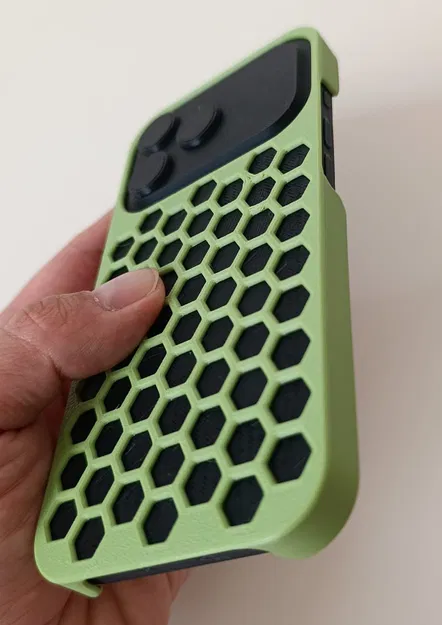 Ốp Lưng iPhone 17 Pro Thiết Kế Lục Giác - Image 8