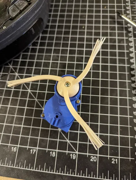 Chổi Cạnh Thay Thế Cho Roomba Kèm Bánh Răng - Image 1